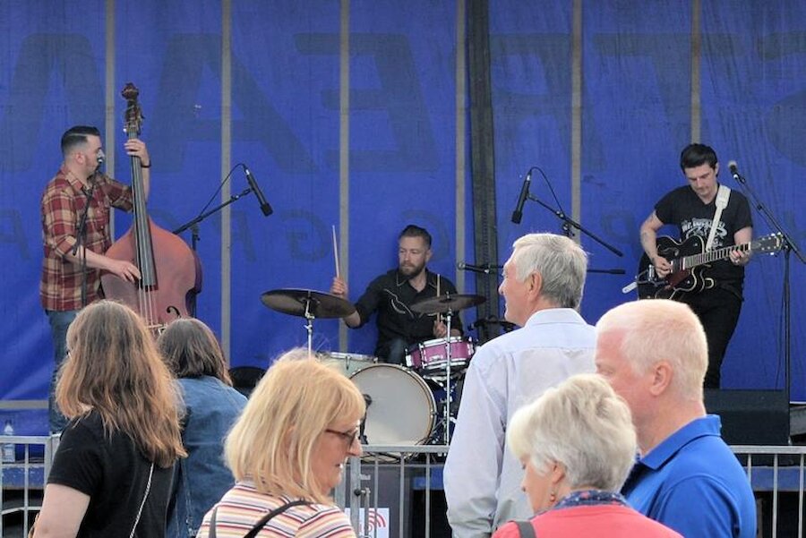 The Isaac Webb Trio was one of several bands entertaining the crowds | Alastair Hamilton