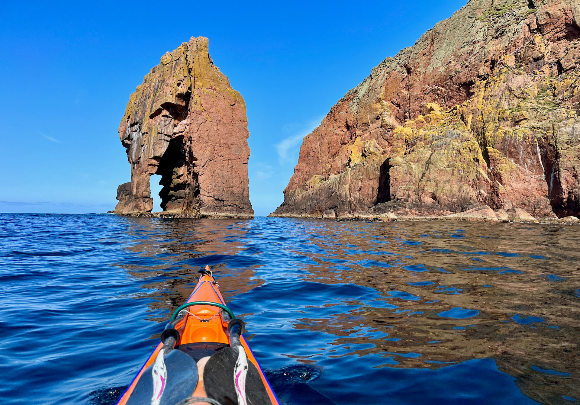 Exploring Shetland's unique geology from the sea is an unforgettable experience.