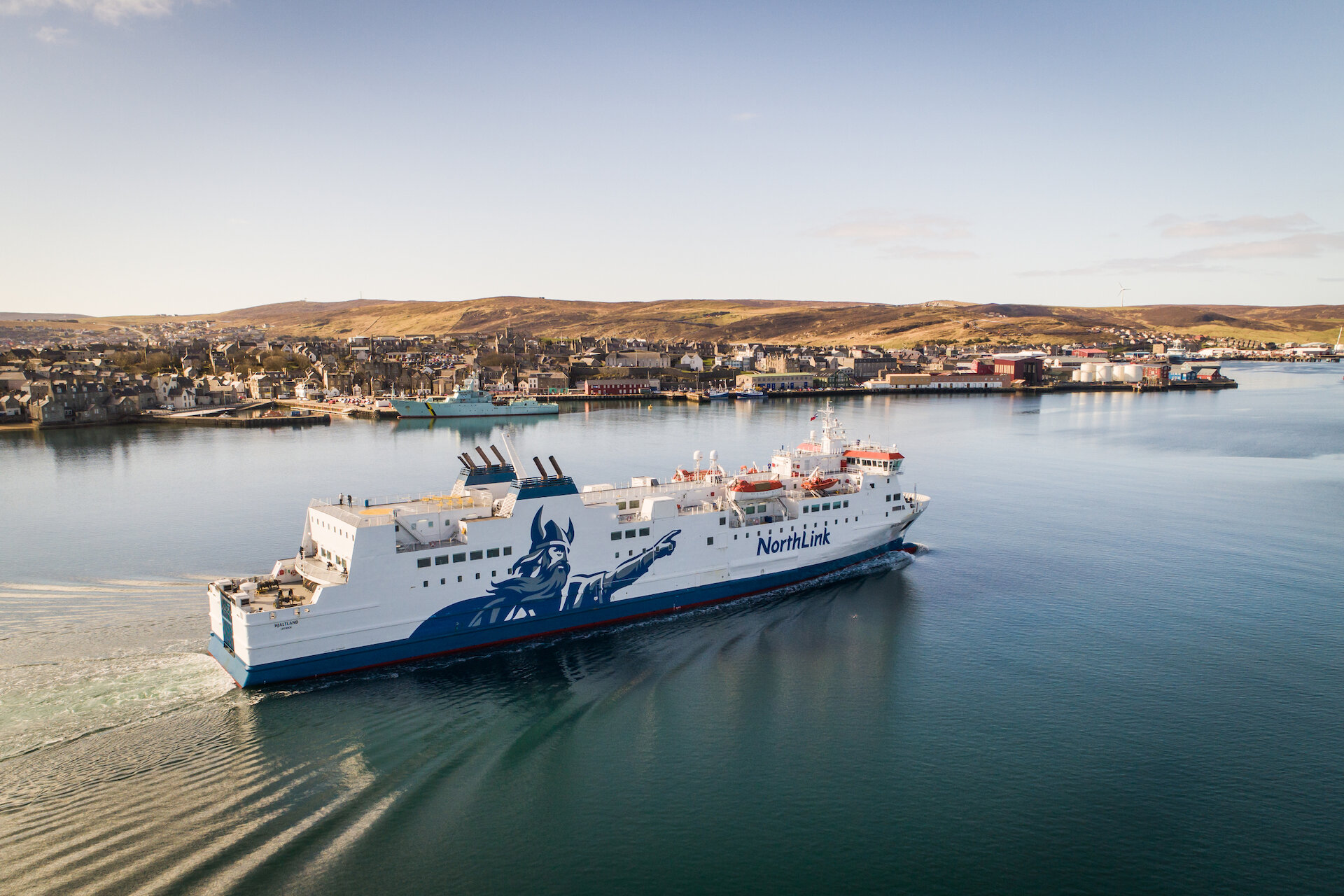 NorthLink vessels will use the shore power infrastructure, helping reduce noise and emissions when berthed in Lerwick