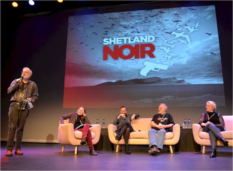The Iceland Noir session: Donald Anderson of Shetland Arts with (left to right) panel Moderator Katrín Jakobsdóttir and authors Yrsa Sigurðardottir, Quentin Bates and Lilja Sigurðardottir. (photo credit Alastair Hamilton)