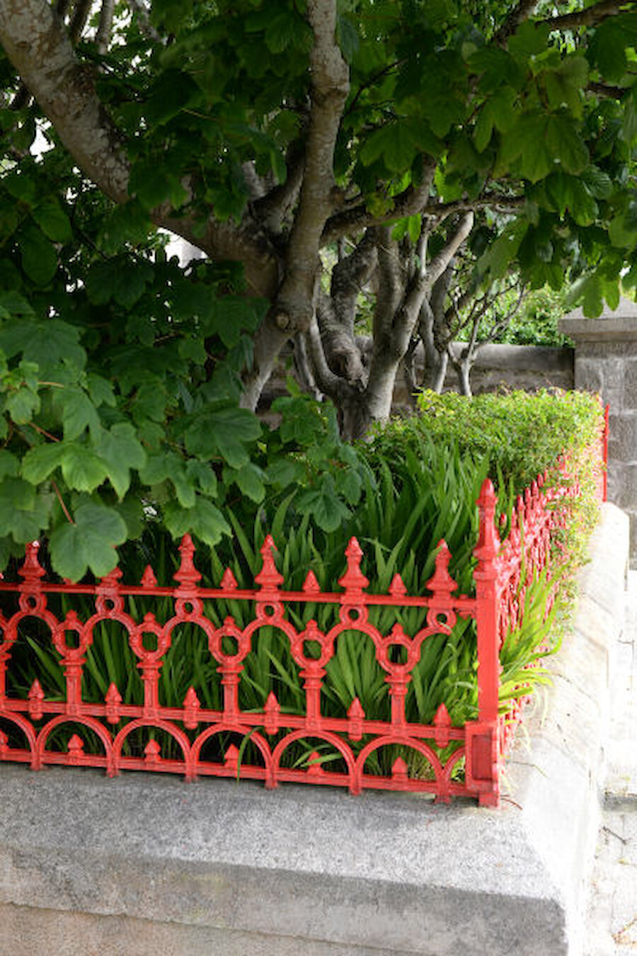 On the whole, Shetland's legacy of cast iron railings is well maintained.