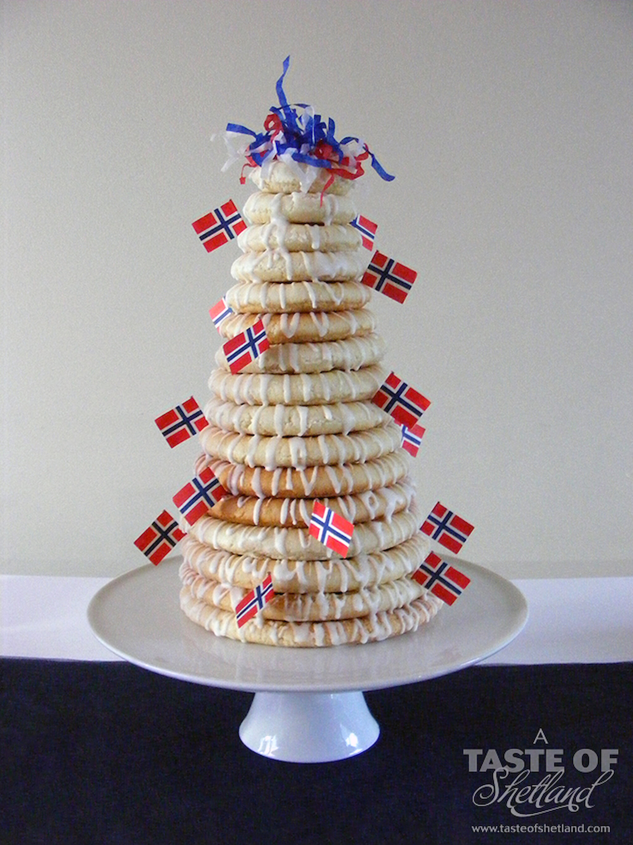 Vintage Norwegian Kransekake 17 Individual Ring Cake Former -  UK