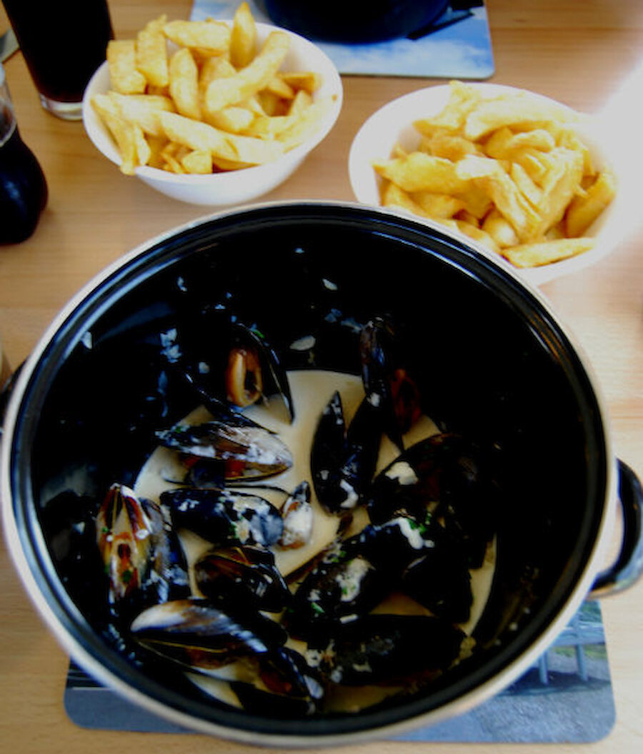 Mussels, grown within a mile or so of the café, are a popular choice at Frankie's.