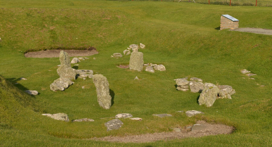 An oval-shaped Neolithic house | Alastair Hamilton