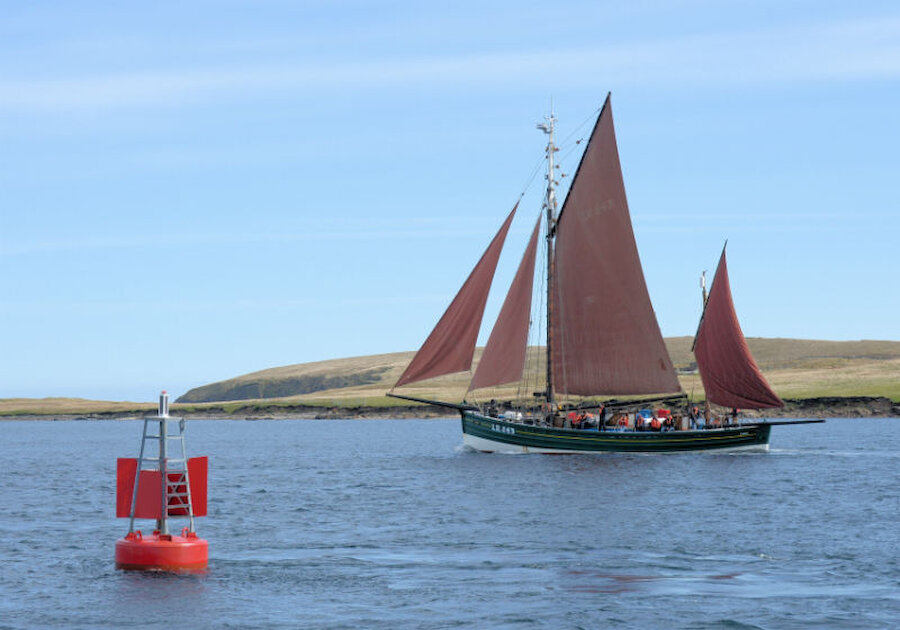 'Swan' heading north out of Lerwick Harbour (Courtesy Alastair Hamilton)