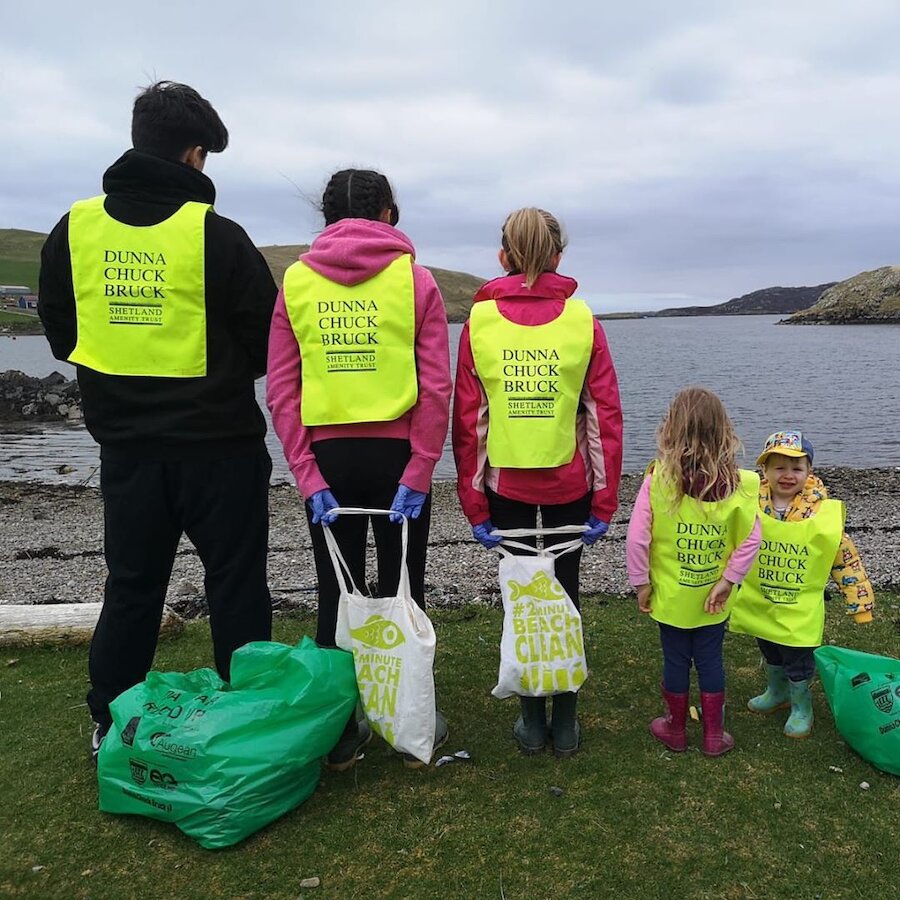 Da Voar redd up is a huge community effort with thousands joining in and clearing beaches and roadsides across Shetland. | Shetland's spring clean