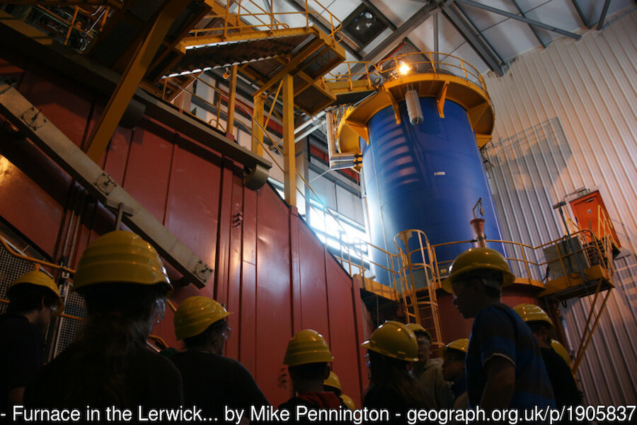 The interior of the Energy Recovery Plant (Courtesy and Copyright Mike Pennington, Creative Commons Licence)