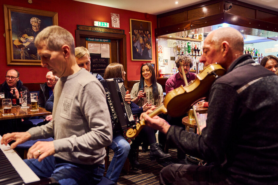 Enjoying the music in the Lounge Bar on Mounthooly Lane, Lerwick. | Euan Myles