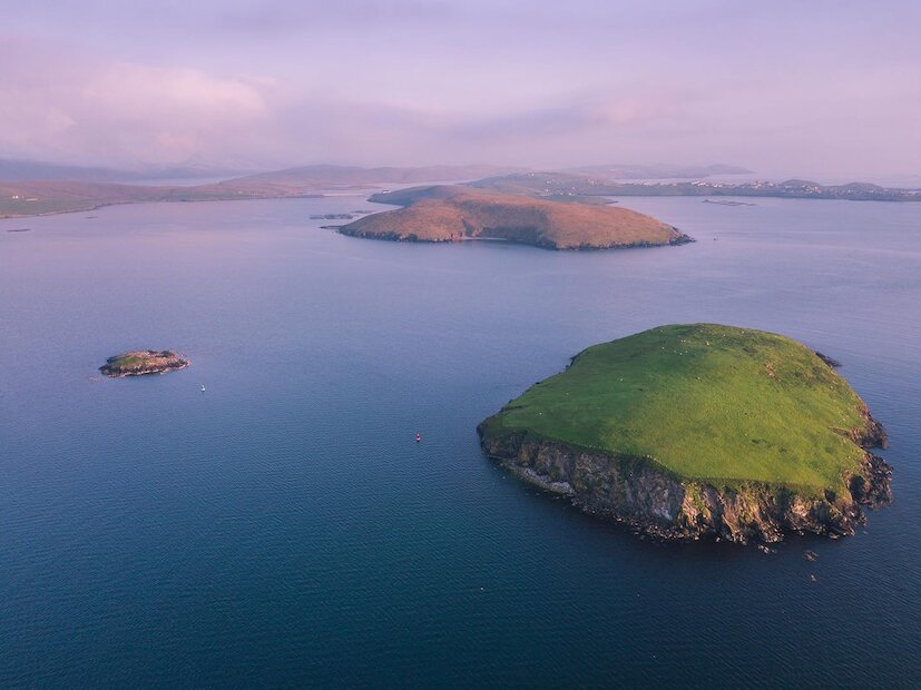 The Green Holm, a stones throw from the south side of Trondra. | @shetland_by_drone