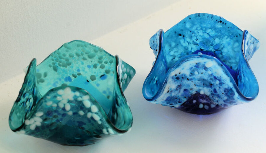 Beautifully formed and coloured pieces from Glansin Glass (Courtesy Alastair Hamilton)