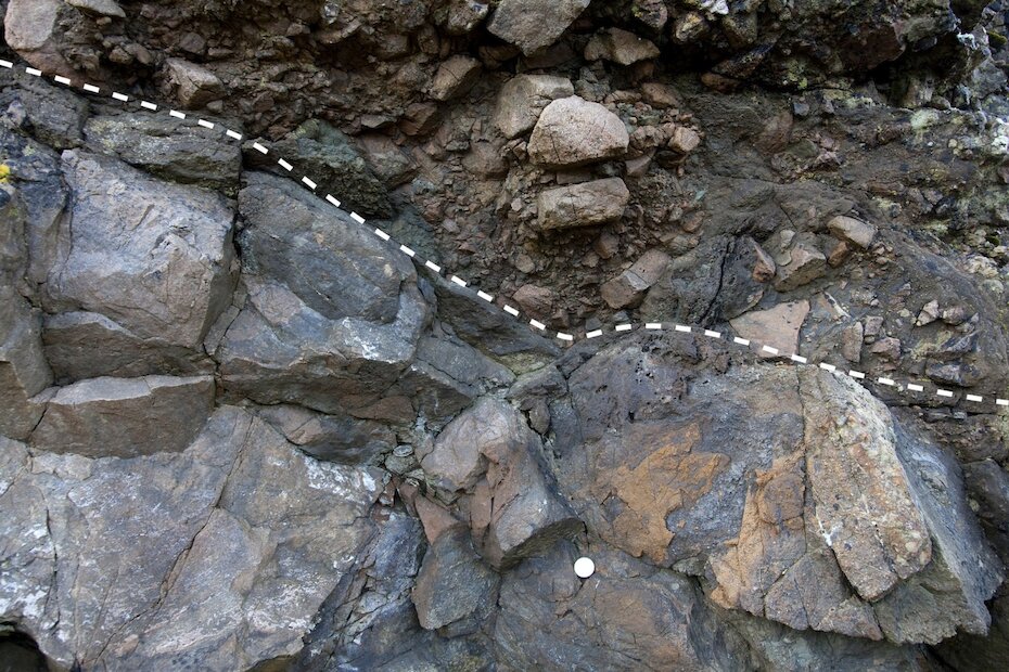 Breccia on top of sandstones at Muckle Hell vent