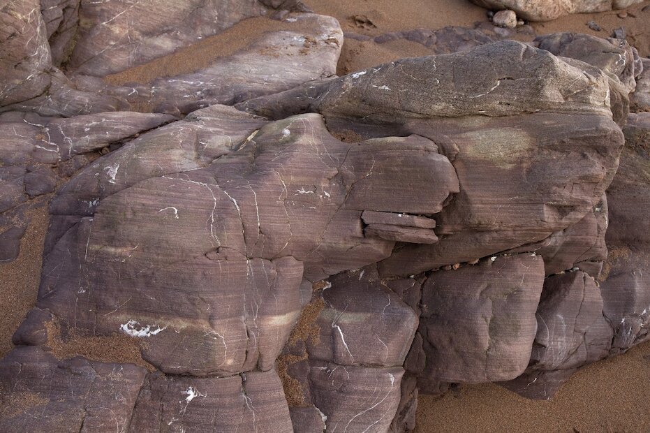 Sandstones that formed in a riverbed