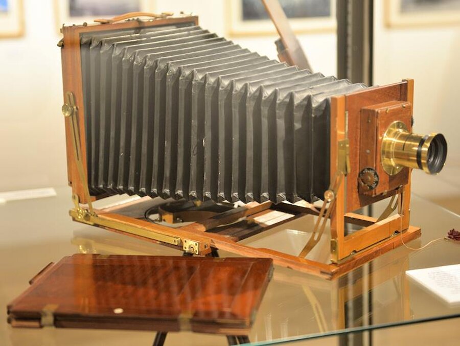 A beautiful example of an early camera from the Chris Smith collection. | Alastair Hamilton