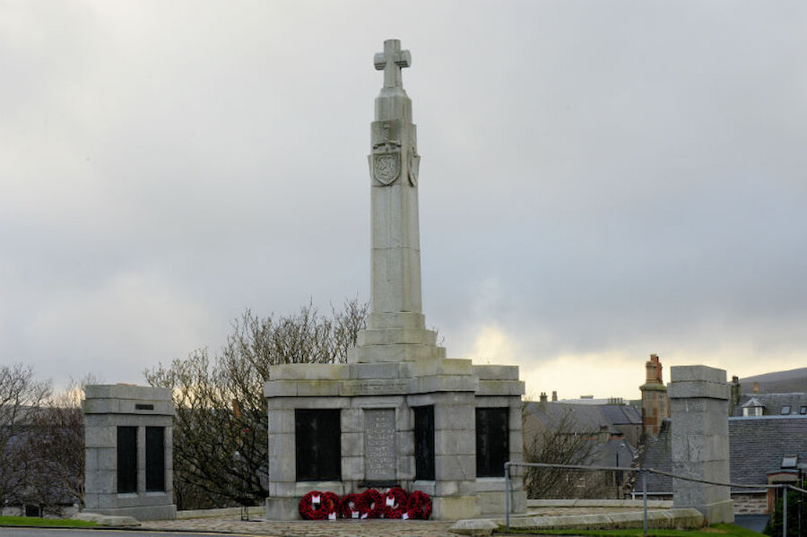 Lerwick War Memorial (Courtesy Alastair Hamilton)