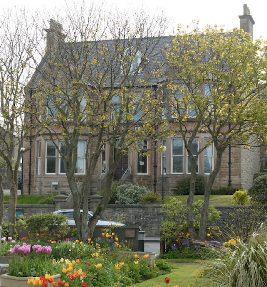 Islesburgh House Youth Hostel is highly rated (Courtesy Alastair Hamilton)